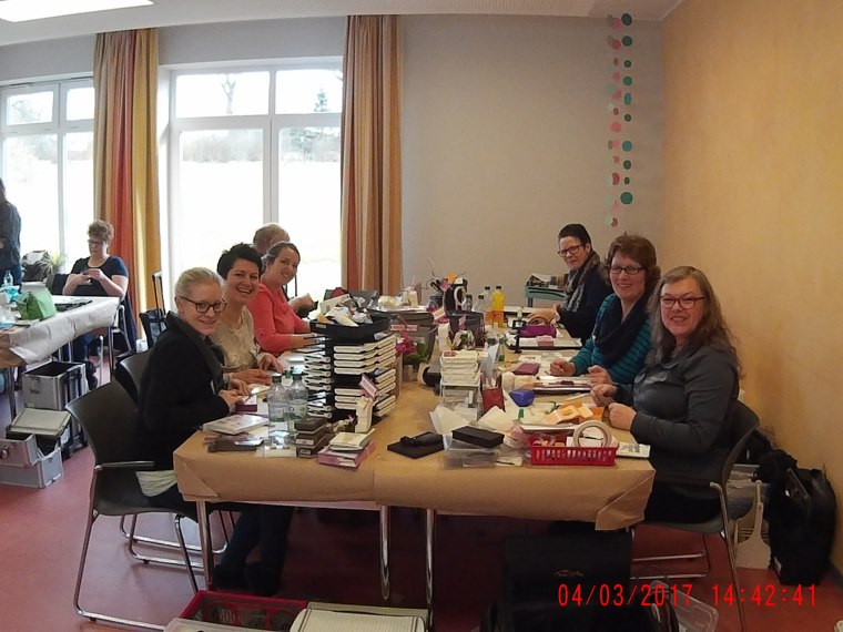 JEver 2017 Tisch.JPG