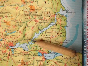 Karten Ausschnitt von Schleswig Holstein. Zusehen ist die Schlei und der Ort Brodersby.