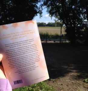 Klappentext Mela Wagnder Tanz der Sonne entgegen