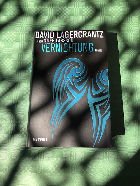 Vernichtung von David Lagercrantz Buch
