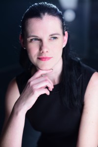 Foto von der Autorin Nadine Teuber