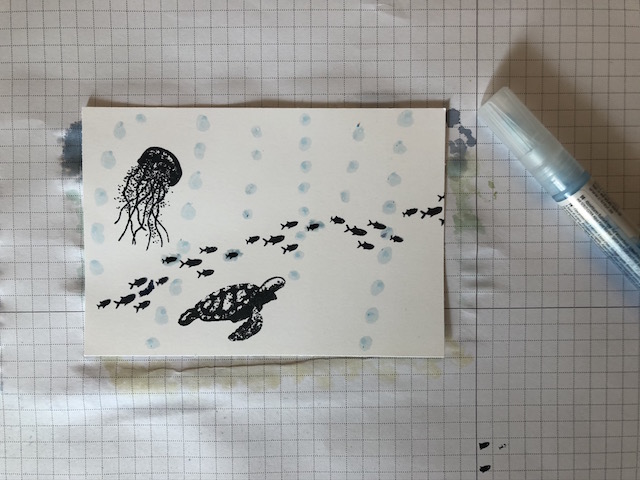 Bilder zur Anleitung der Stempeltechnik mit Rubbelkrepp bzw. Masking Marker