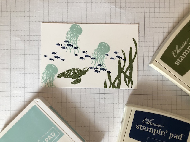 Bilder zur Anleitung der Stempeltechnik mit Rubbelkrepp bzw. Masking Marker