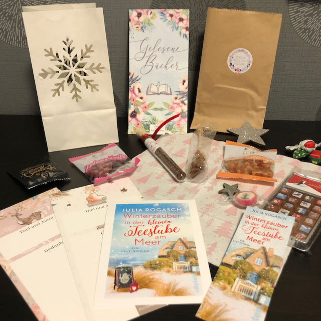 Adventspost von Julia Rogasch zum Roman: Winterzauber in der kleinen Teestube am Meer 