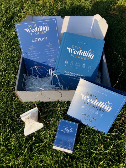 Buchbox zum Ratgeber: Dein Wedding Planner von Birgit Wilde aus dem Riva Verlag