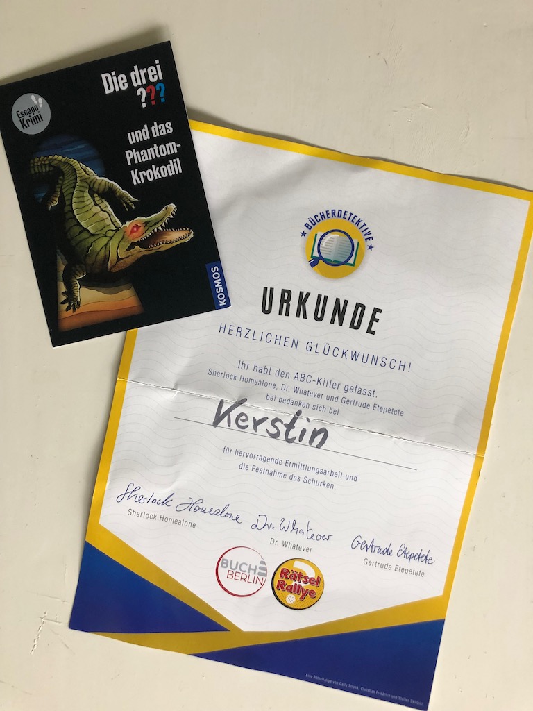 Auf der Suche nach dem ABC-Killer mit Sherlock Homealone alias Christian Friedrich einem Autor der Drei ??? auf der Buch Berlin 2022