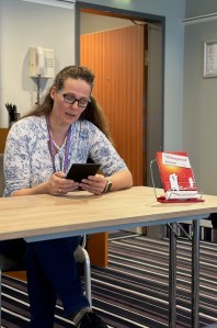 Sandra Adam liest auf der Buch Passion in Bremen 2023