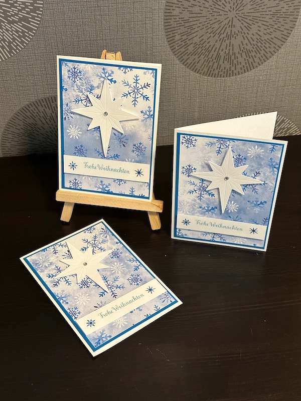Weihnachtskarte in Pazifikblau mit weißem Stern gebastelt von Kerstins Kartenwerkstatt mit Material von Stampin Up