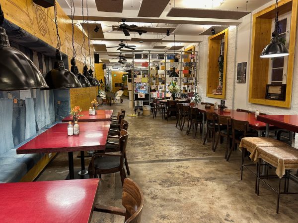 Frühstück in der Superbude St. Pauli in Hamburg 2023