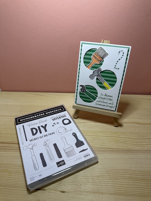 Zu sehen ist eine Karte zum 2. Geburtstag mit Werkzeugt. Das Stempel- und Stanzset "Wunderbares WErkzeug" von Stampin Up kam hier zum Einsatz.