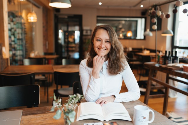 Foto von der Autorin Clarissa Schmenger