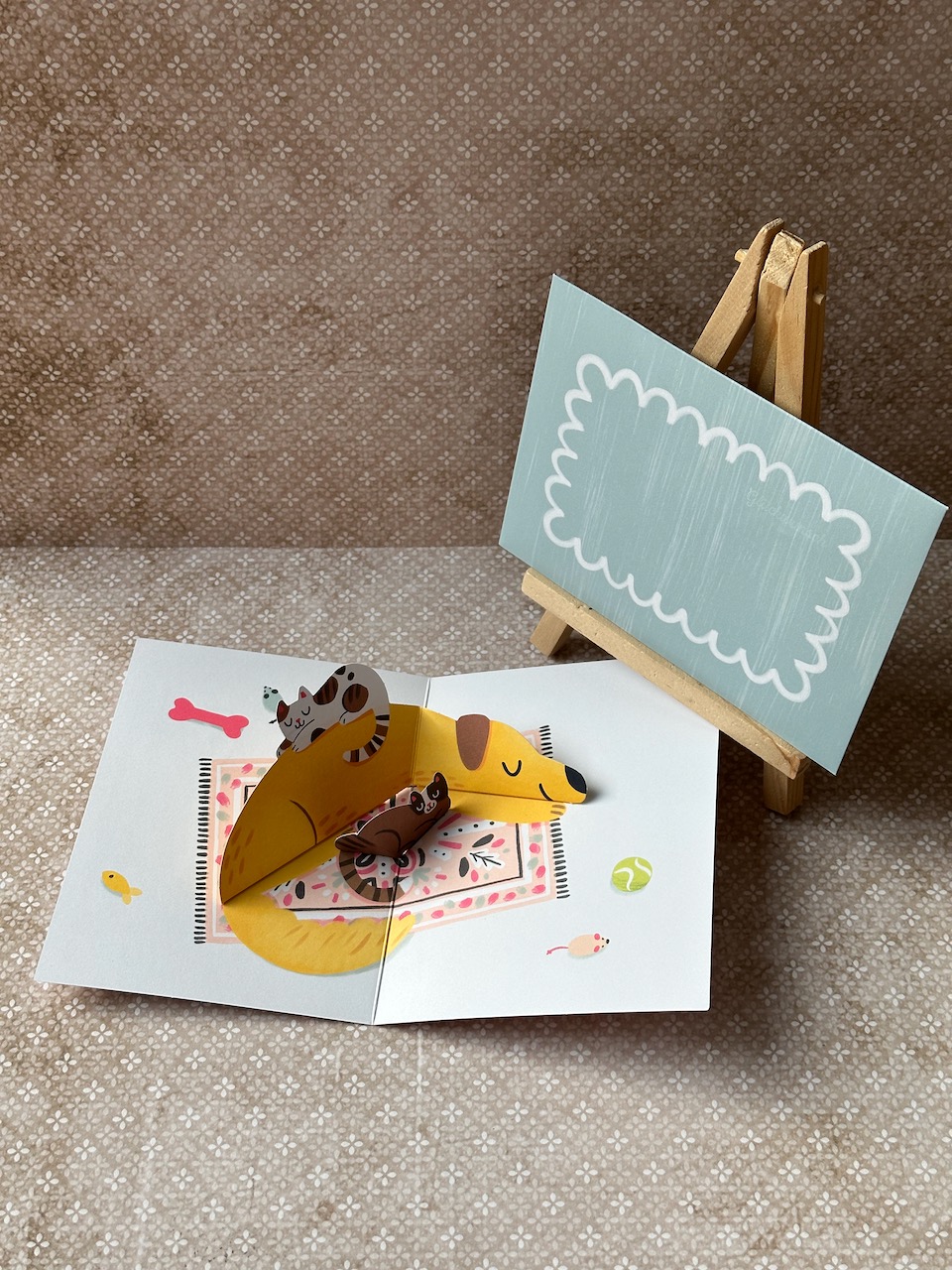 Pop Up Karte von Stampin Up zum Geburtstag mit dem Kreativste POP-UP-PARTY. Hier zu sehen eine Karte, in der ein kleiner Hund das Pop Up Element bildet.